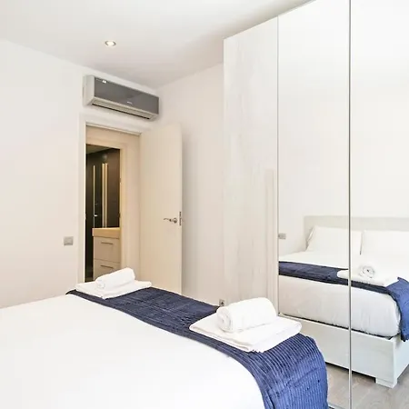 Dialez Holidays - Sant Nicasi Appartement *