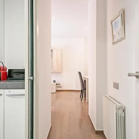 Dialez Holidays - Sant Nicasi Gavà